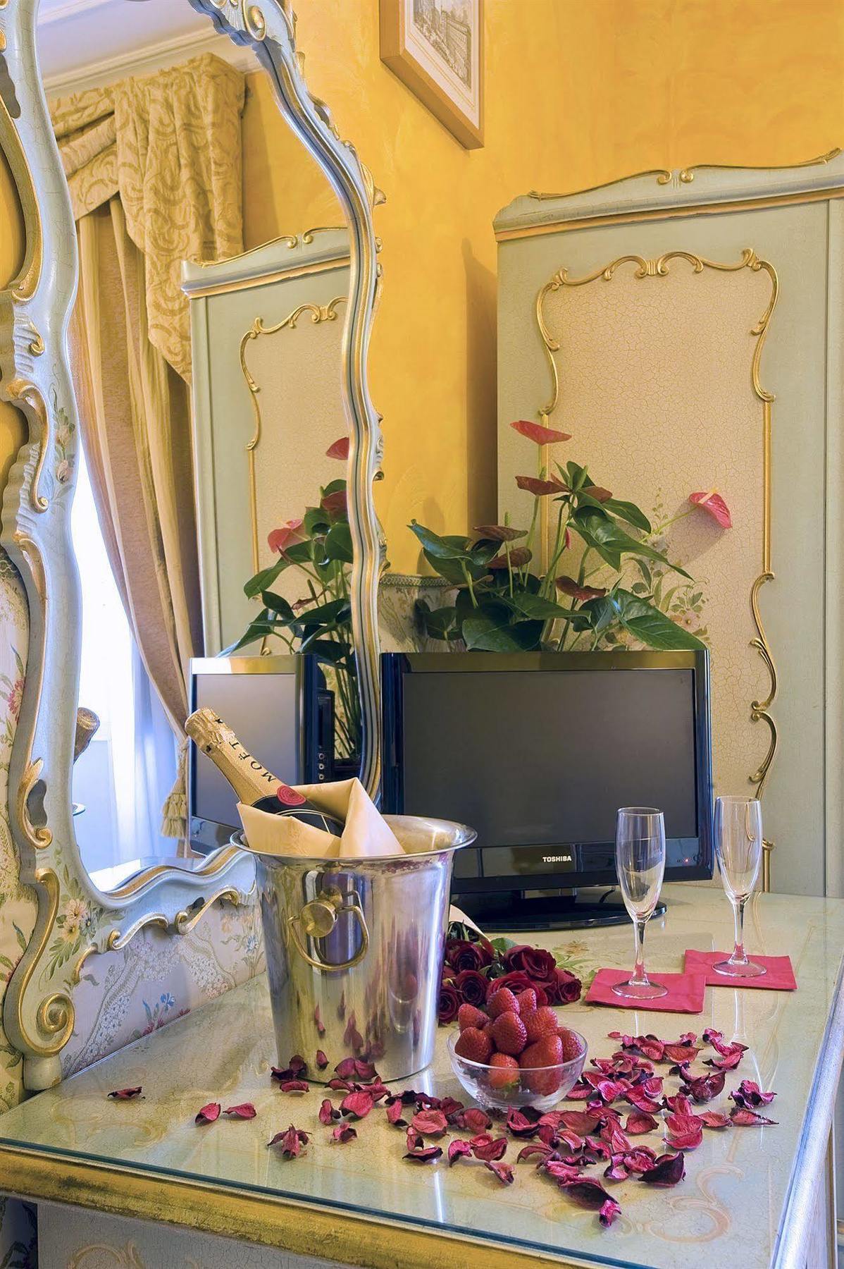 Hotel Villa San Lorenzo Maria Roma Esterno foto